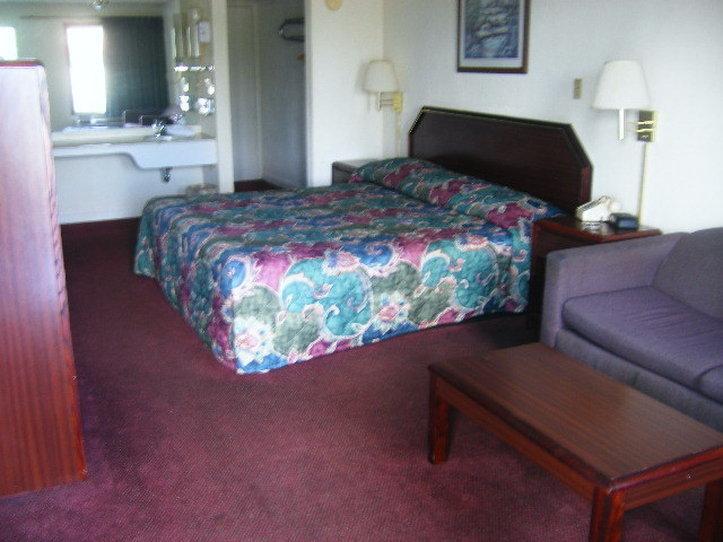 Travelers Inn Elizabethton Exterior foto