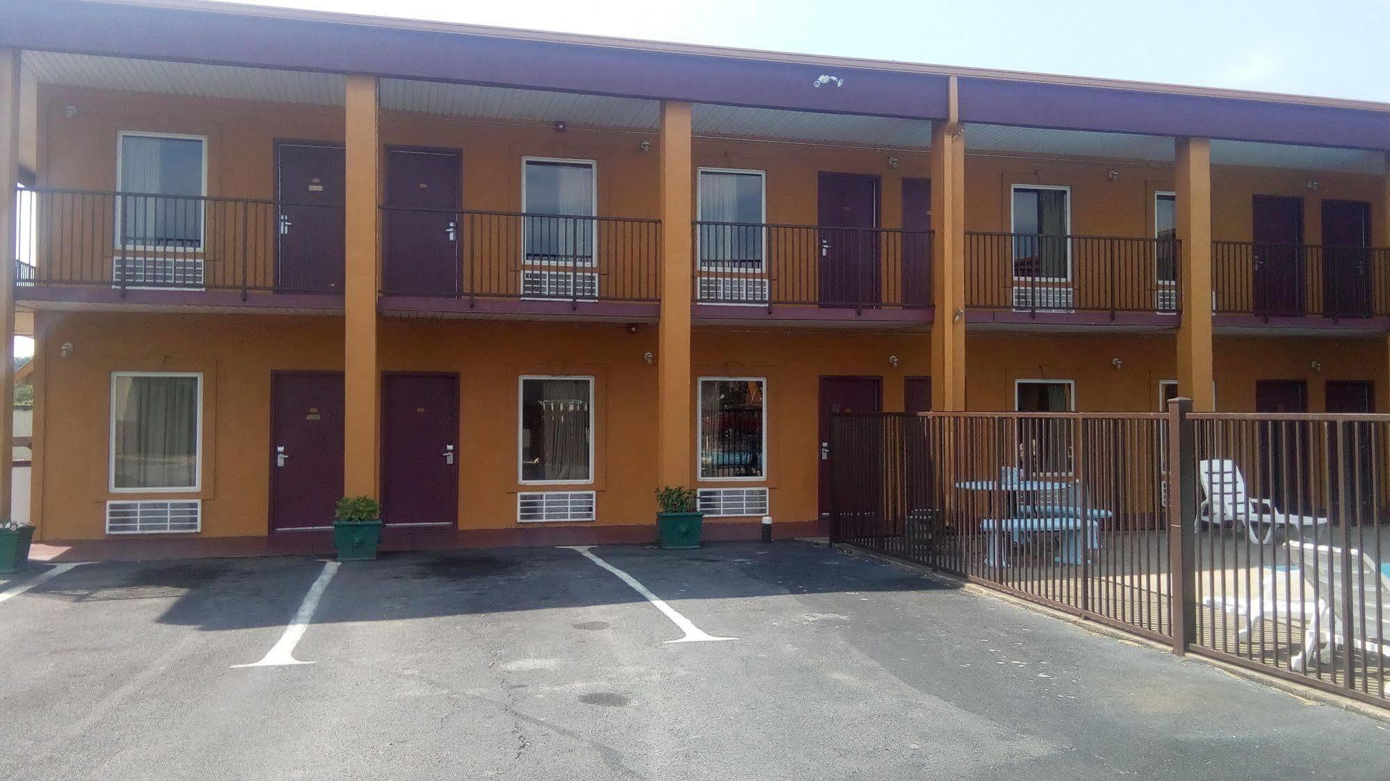 Travelers Inn Elizabethton Exterior foto
