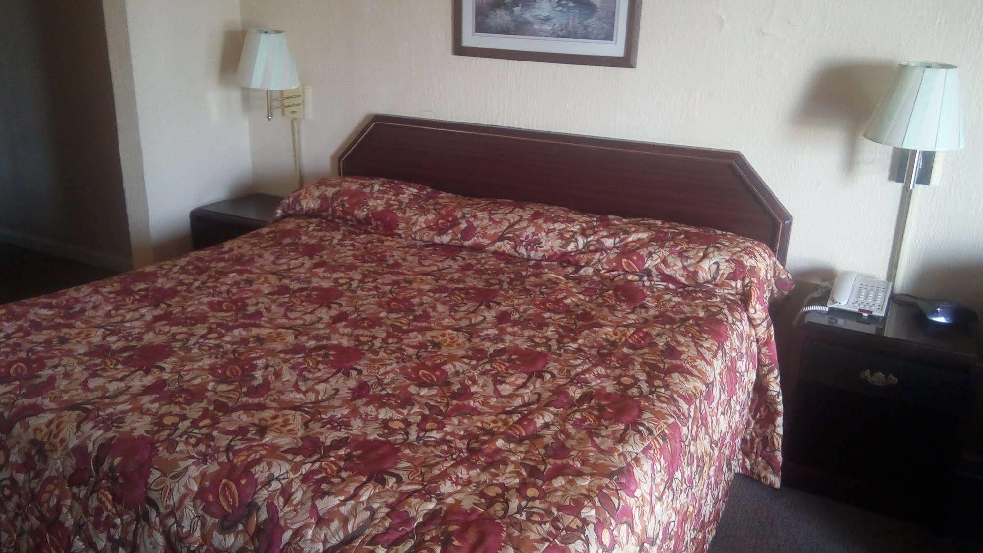 Travelers Inn Elizabethton Exterior foto